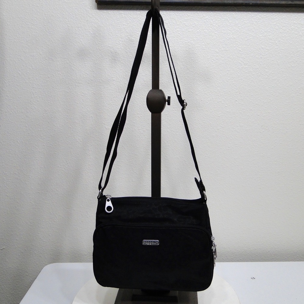 Baggallini Black Leopard Print Nylon Crossbody Bag Adjustable Strap Travel Purse